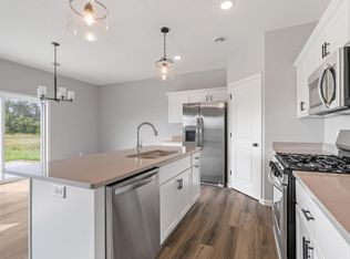 10245 Goodview Cir S, Cottage Grove, MN 55016