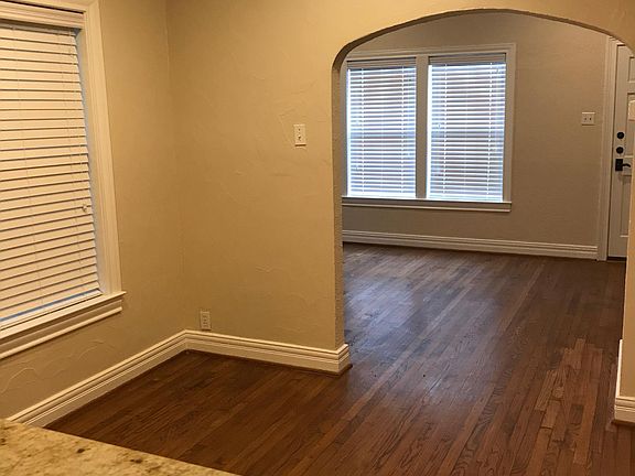 5th image of 5627 Martel Ave #5627