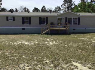 201 Maplewood Dr, Lexington, SC 29073