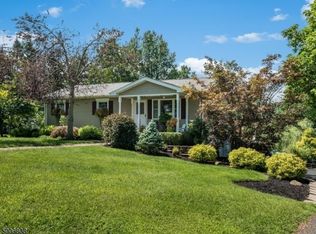 7 Hadowanetz Dr, Ogdensburg, NJ 07439