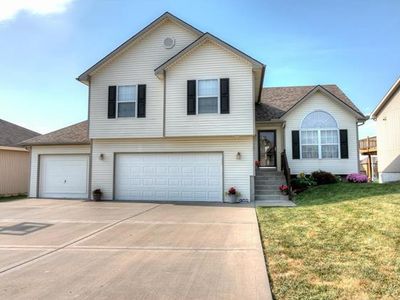 3603 NW 87th St, Kansas City, MO, 64154