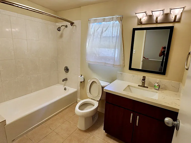 3353 Sierra Dr — Photo 3