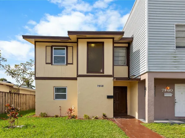 7958 SW 6th St, North Lauderdale, FL 33068
