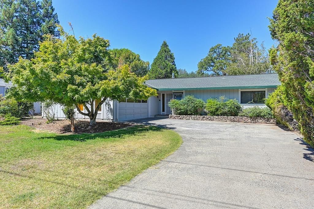 24286 Green Valley Rd