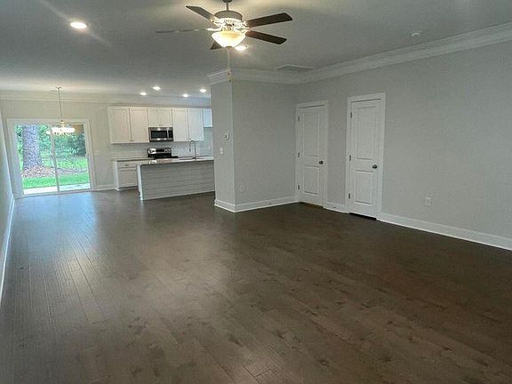 5th image of 8390 Quinn Place