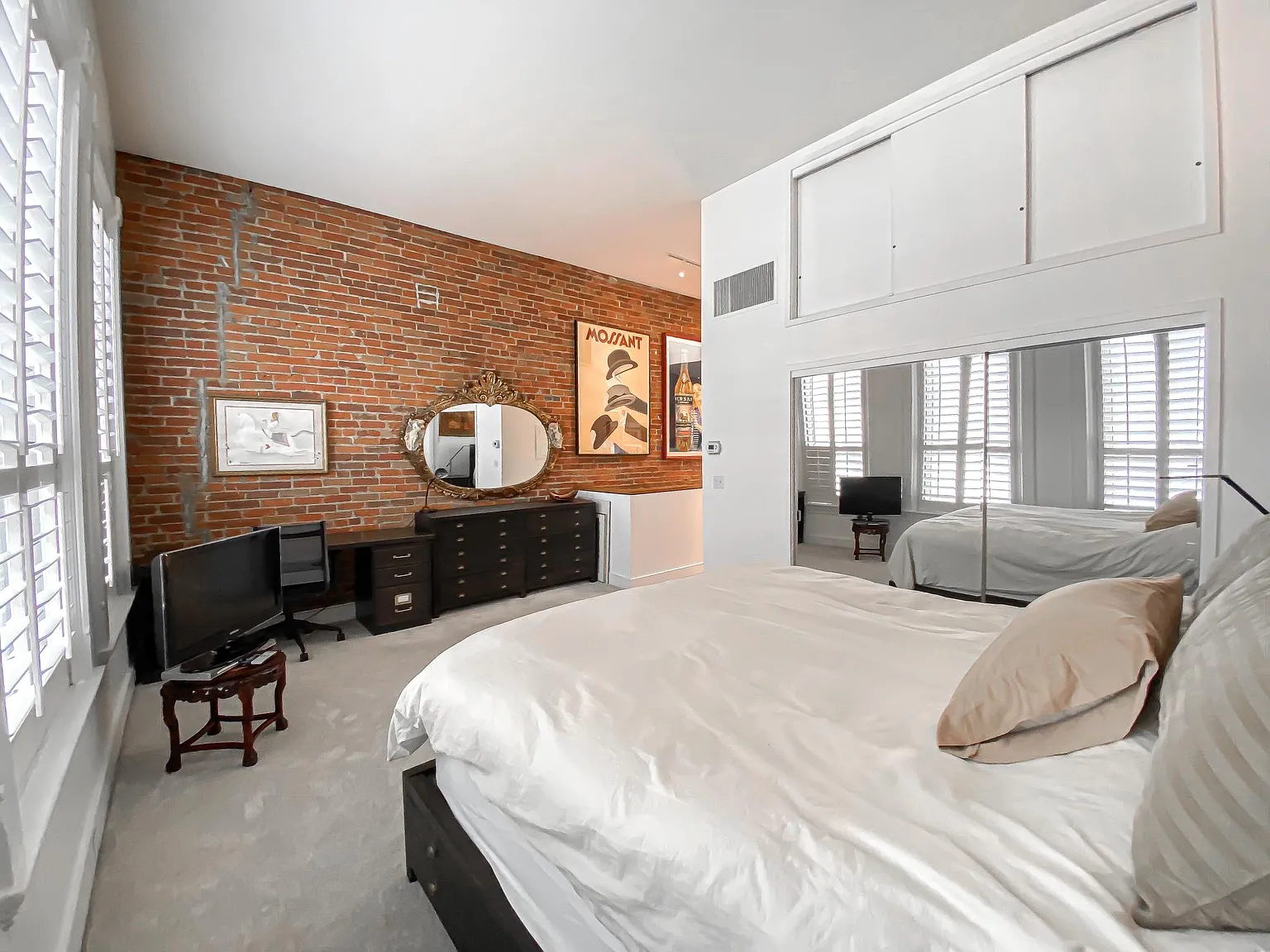 1 bed, 1034 sqft, $3,000 — Photo 3