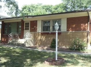 229 W Raye Dr, Chicago Heights, IL 60411