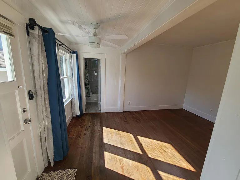 1615 Laguna St #1/2 — Photo 2