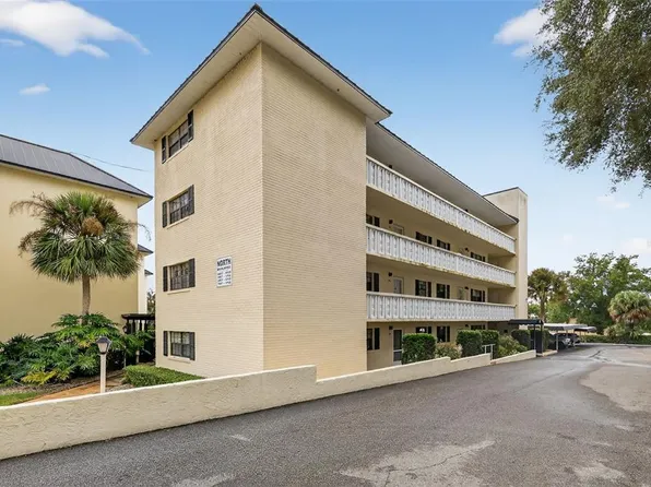 101 N Grandview St APT 210, Mount Dora, FL 32757