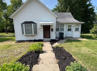 420 Spruce St, Burlington, IA 52601