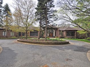 480 Red Fox Ln, Lake Forest, IL 60045