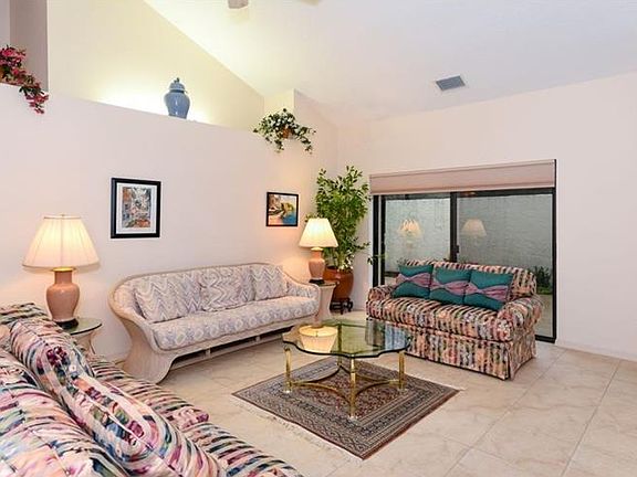 5th image of 4505 Ascot Cir