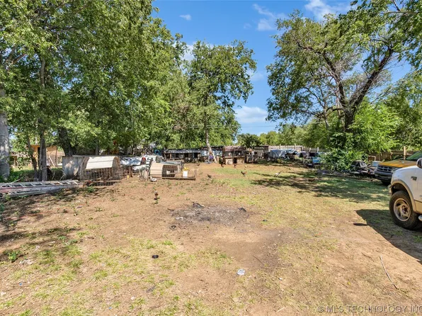 659 E Apache St, Tulsa, OK 74106