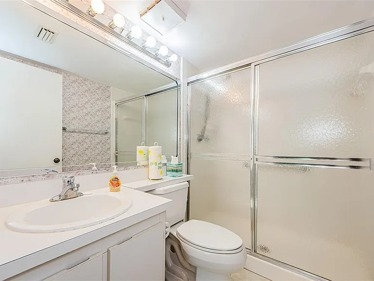 1151 Pine Ridge Cir W #F1 — Photo 25