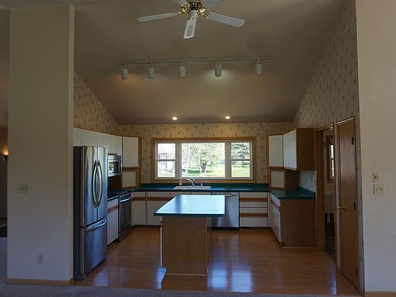 5th image of 319 N 18th Ave