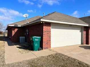 1407 Par Rd #A, Perry, OK 73077