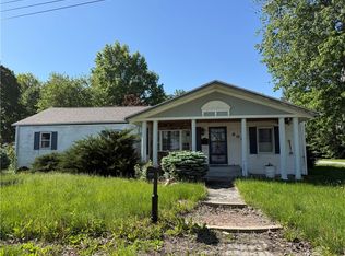 304 Buchanan St, Ashland, IL 62612