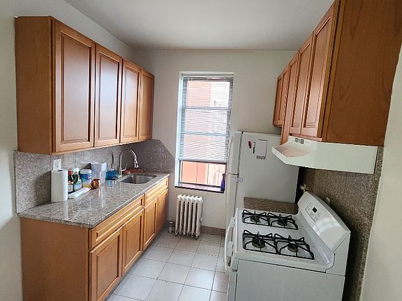 3rd image of 25-59 41st St #4
