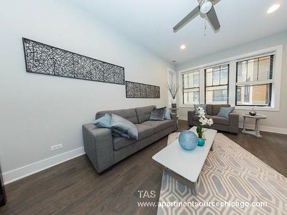 2nd image of 2600 N Rockwell St #2F