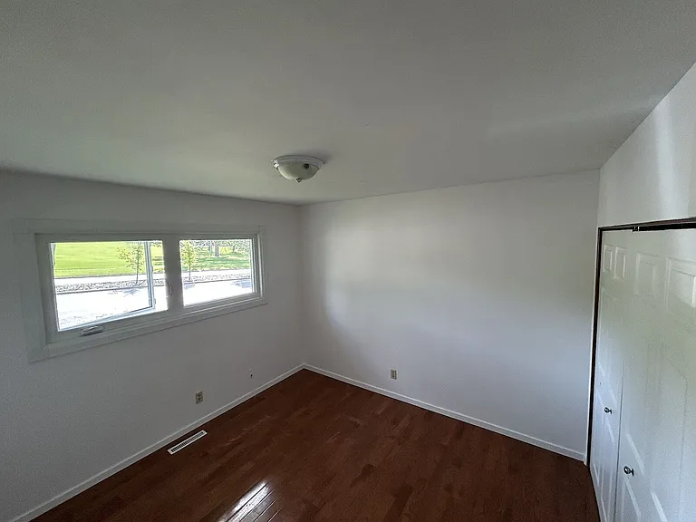 4319 Charleswood Dr NW — Photo 20