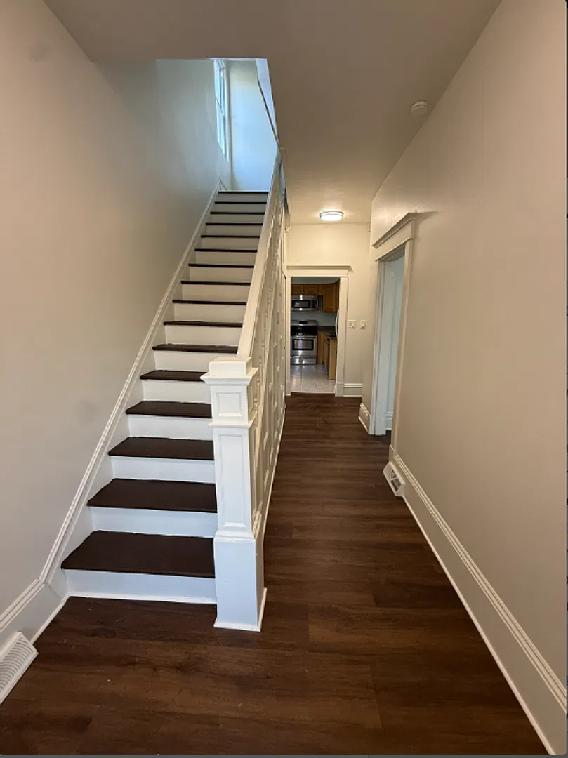 Newly Renovated 3-Bedroom, 2 Bath Home — Photo 3