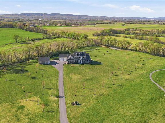 4th image of 5754 Tuscarora Rd