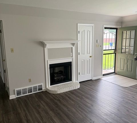 2nd image of 7345 Susie Ln