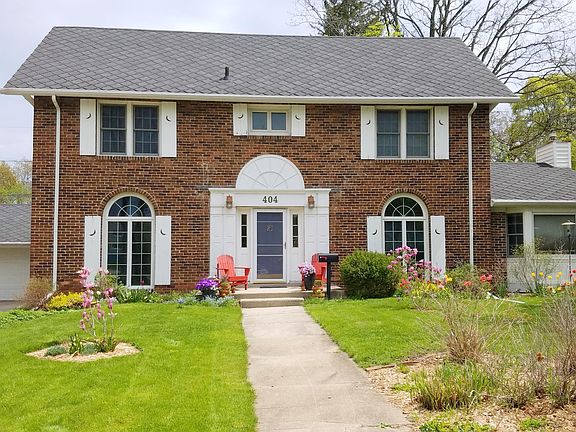 2nd image of 404 Clifton Blvd