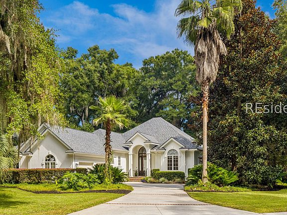 3rd image of 16 Belmeade Drive