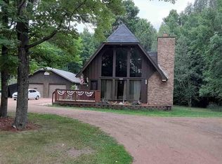 N11562 Black River Rd, Bessemer, MI 49911