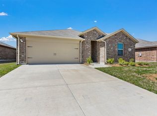 3234 Hawkins Dr, Royse City, TX 75189