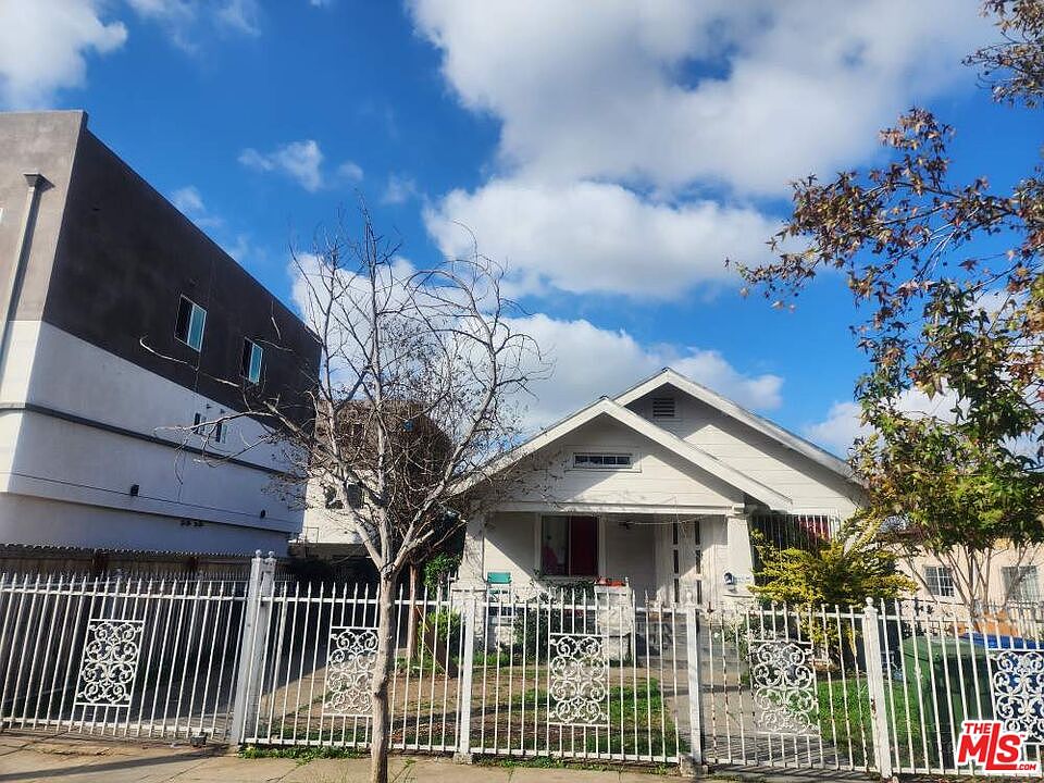 1st image of 1147 S Ardmore Ave