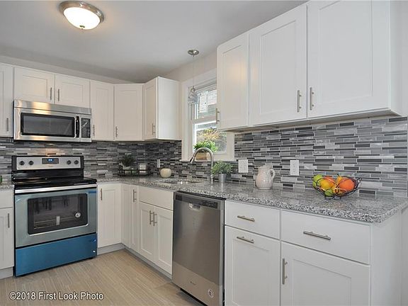 5th image of 52 Lonsdale St