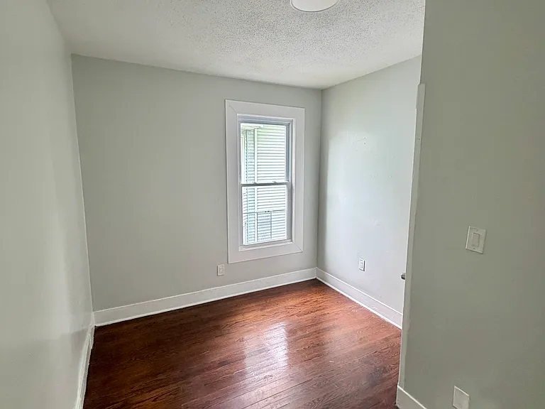 139 Poplar St — Photo 12
