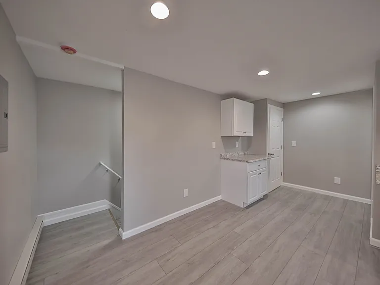 427-431 E Central Ave #431B — Photo 7