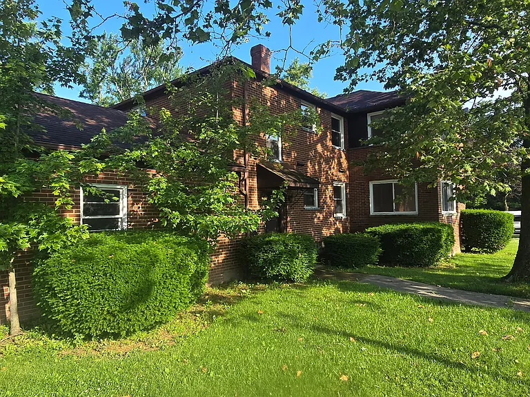 3982 Meadowbrook Blvd — Photo 3