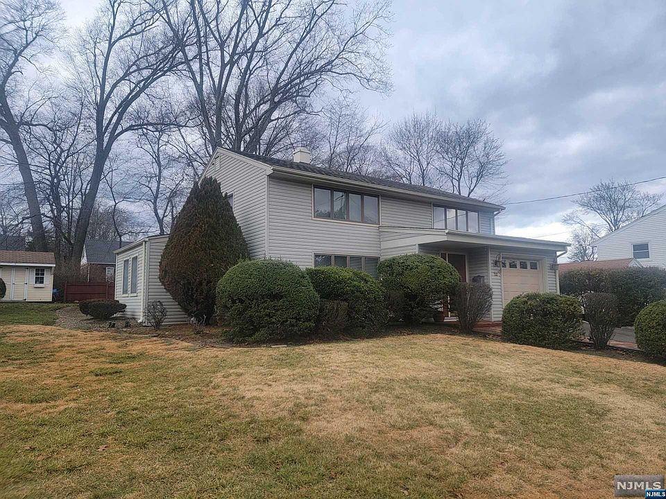 1st image of 12 Salrit Ave