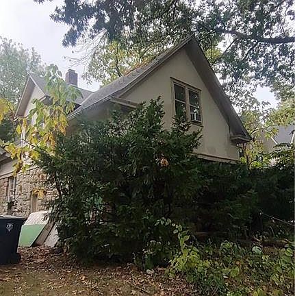 5th image of 4605 Liberty St