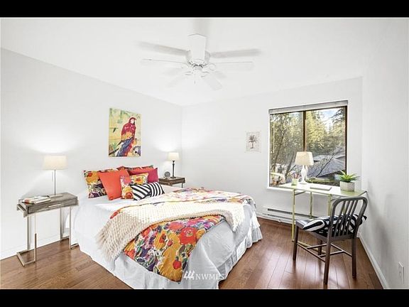 2nd image of 19125 Ballinger Way NE APT 201