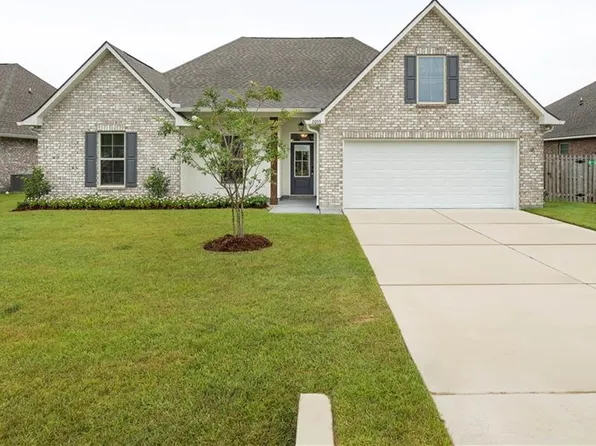 2055 Gabriel Dr, Covington, LA 70435