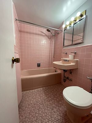 3rd image of 3215 Avenue H #2BB