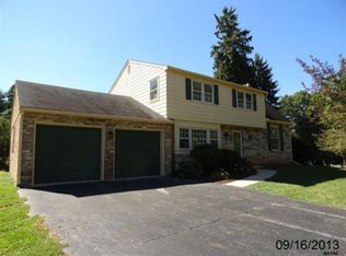 574 Fairview Ter, York, PA 17403
