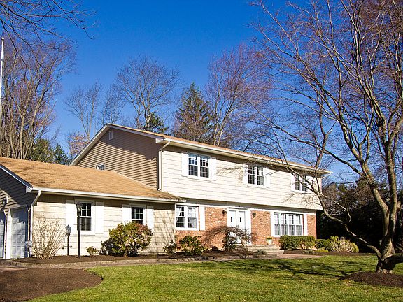 2nd image of 38 Van Wyck Dr