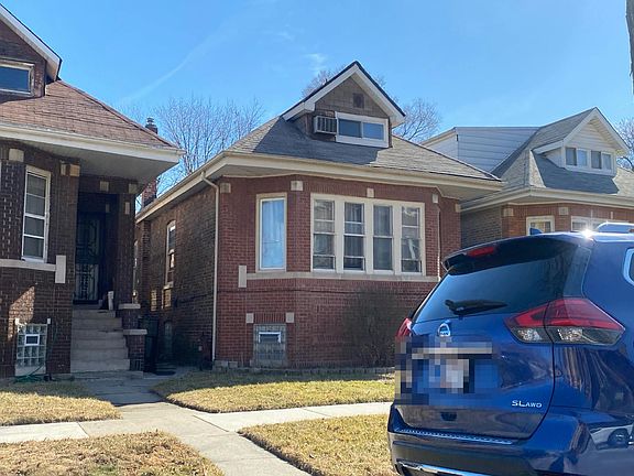 3rd image of 8609 S Euclid Ave