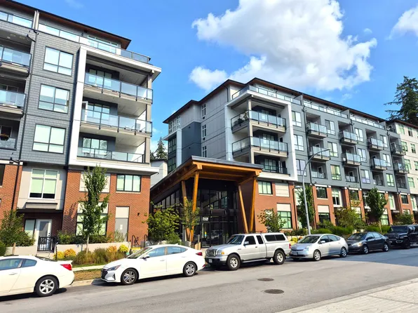 3528 146a St #107, Surrey, BC V4P 0H4