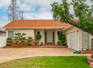 10526 Swinton Ave, Granada Hills, CA 91344