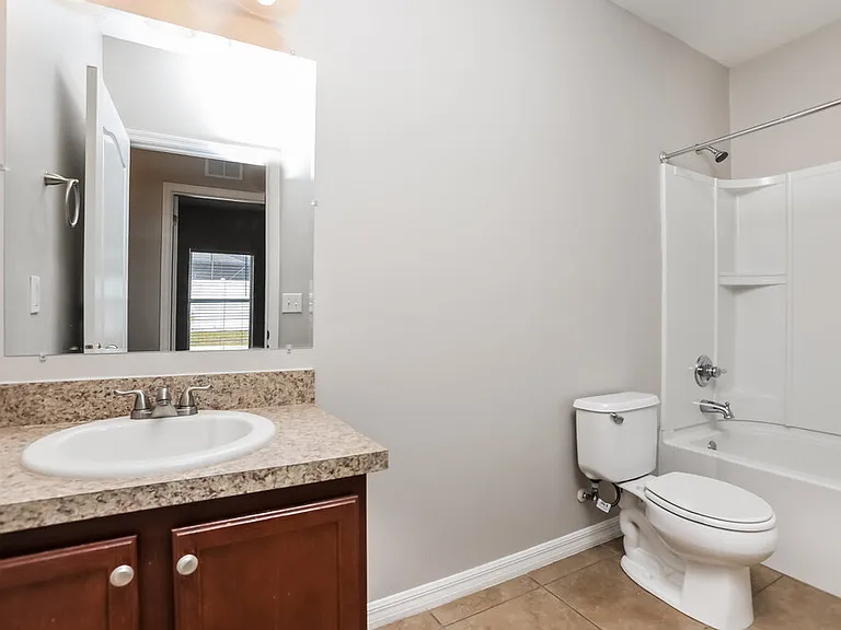 7206 Rafanelli Ct — Photo 14