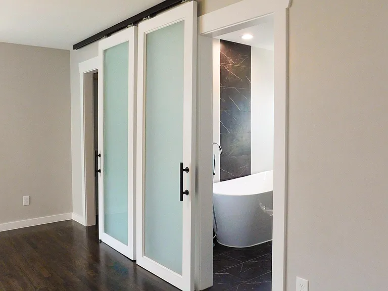 1001 Cardinal Ln — Photo 16