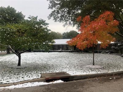 9301 Pawnee Ln, Leawood, KS, 66206