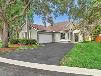 301 NW 100th Ave, Plantation, FL, 33324